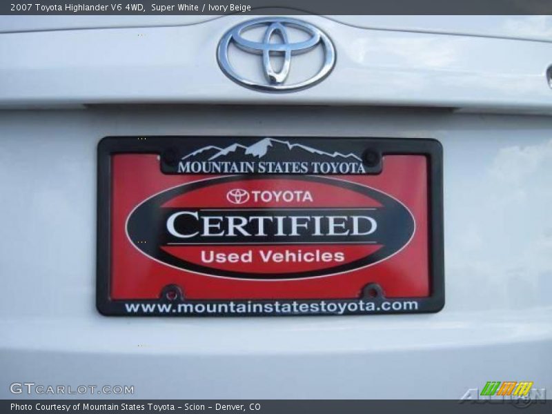 Super White / Ivory Beige 2007 Toyota Highlander V6 4WD