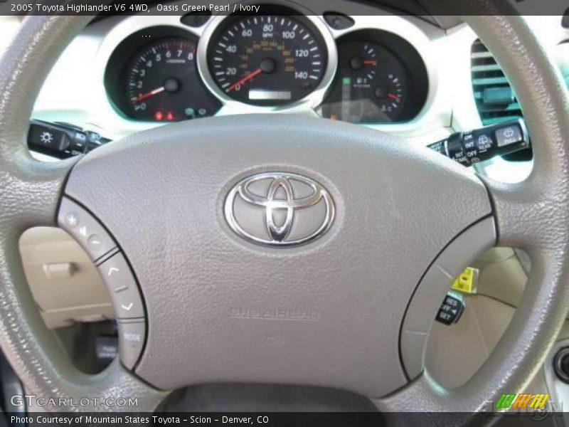 Oasis Green Pearl / Ivory 2005 Toyota Highlander V6 4WD