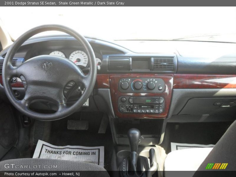 Shale Green Metallic / Dark Slate Gray 2001 Dodge Stratus SE Sedan