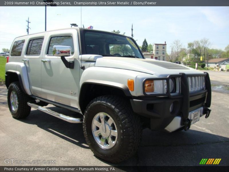 Championship Ultra Silver Metallic / Ebony/Pewter 2009 Hummer H3 Championship Series