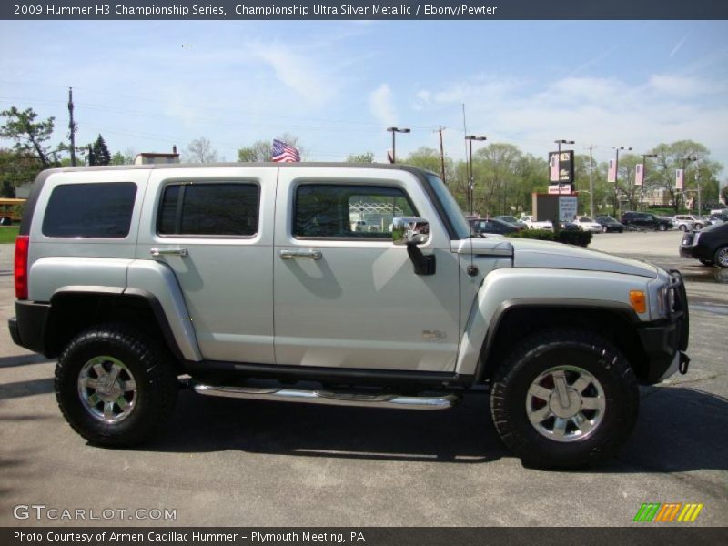Championship Ultra Silver Metallic / Ebony/Pewter 2009 Hummer H3 Championship Series