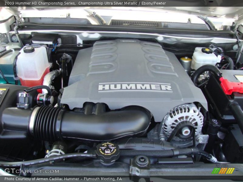 Championship Ultra Silver Metallic / Ebony/Pewter 2009 Hummer H3 Championship Series