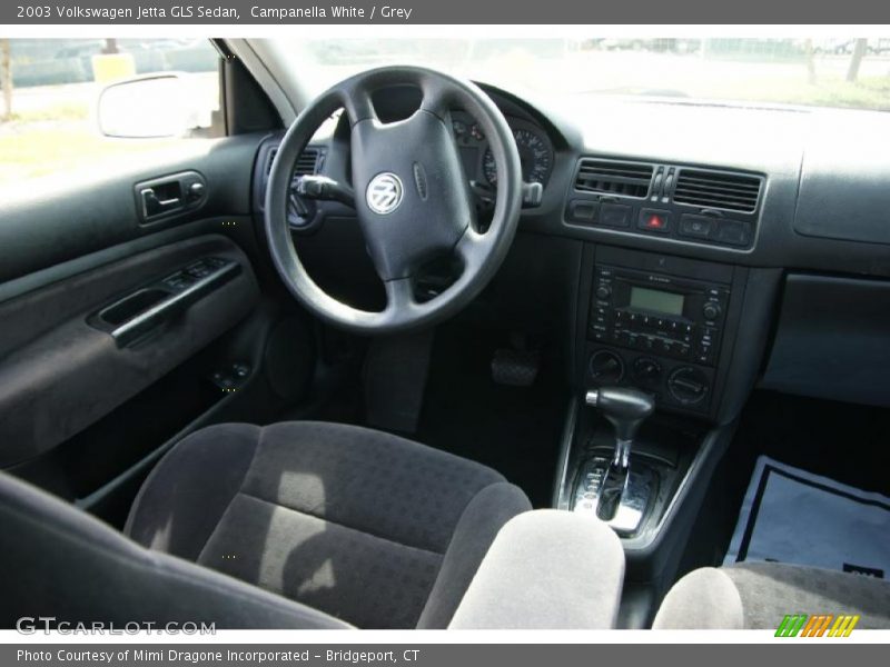 Campanella White / Grey 2003 Volkswagen Jetta GLS Sedan