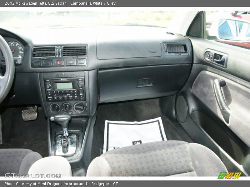 Campanella White / Grey 2003 Volkswagen Jetta GLS Sedan