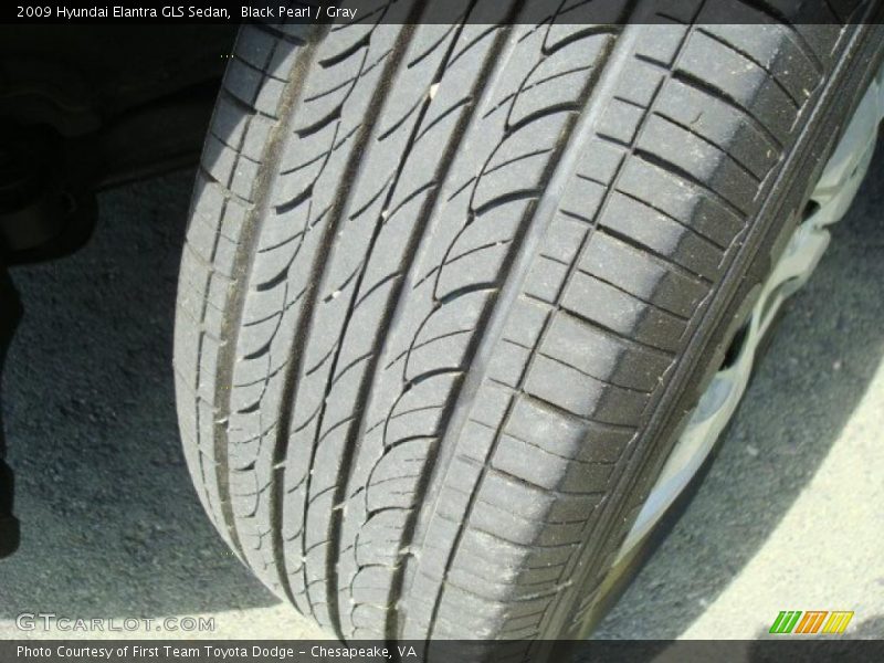 Black Pearl / Gray 2009 Hyundai Elantra GLS Sedan