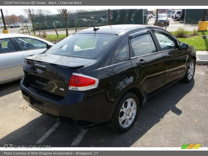Black / Charcoal Black 2008 Ford Focus SES Sedan