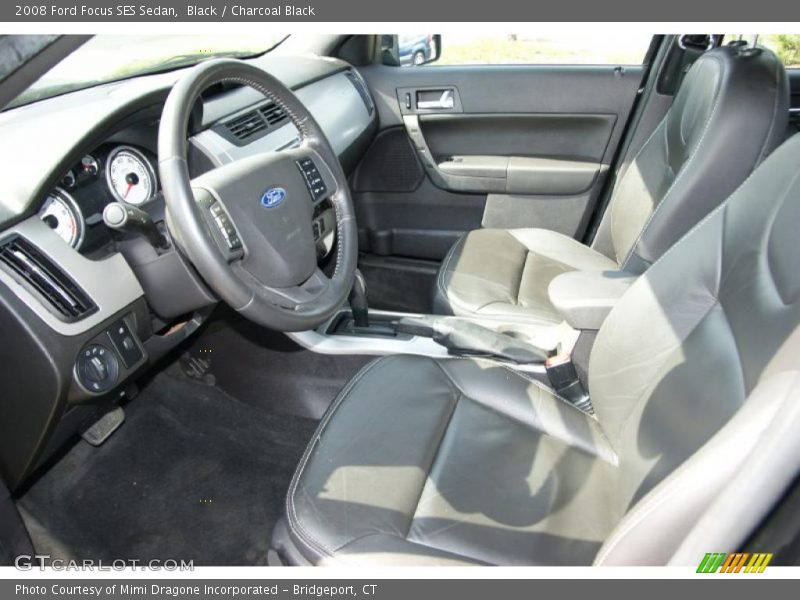 Black / Charcoal Black 2008 Ford Focus SES Sedan