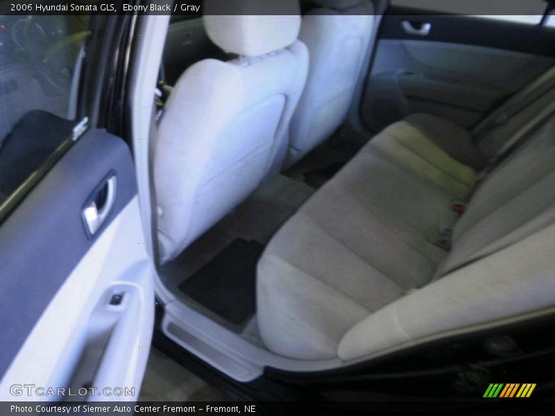 Ebony Black / Gray 2006 Hyundai Sonata GLS