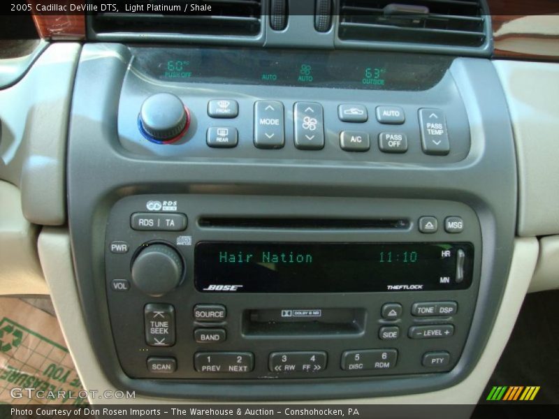Light Platinum / Shale 2005 Cadillac DeVille DTS
