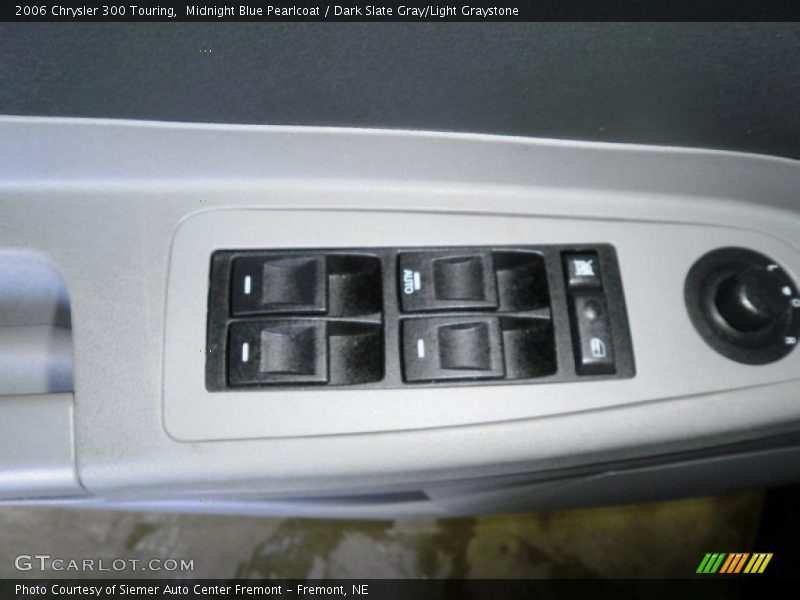 Midnight Blue Pearlcoat / Dark Slate Gray/Light Graystone 2006 Chrysler 300 Touring