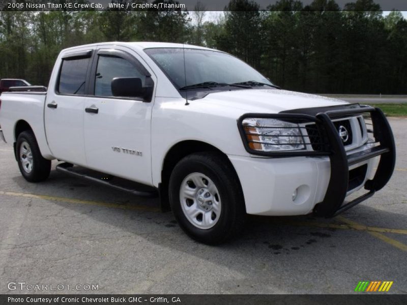 White / Graphite/Titanium 2006 Nissan Titan XE Crew Cab