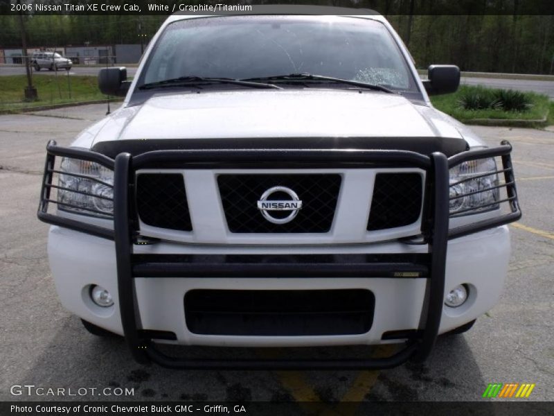 White / Graphite/Titanium 2006 Nissan Titan XE Crew Cab