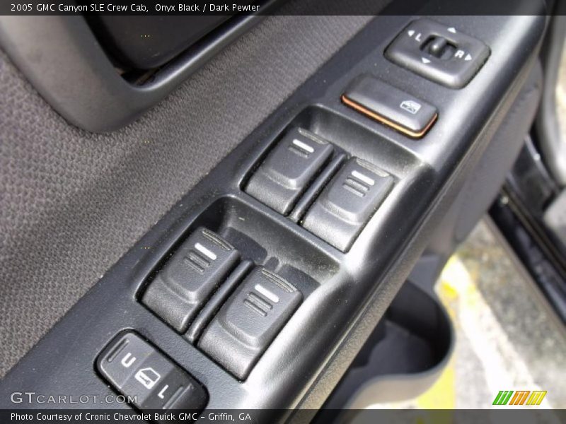 Onyx Black / Dark Pewter 2005 GMC Canyon SLE Crew Cab