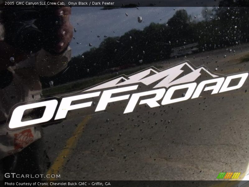 Onyx Black / Dark Pewter 2005 GMC Canyon SLE Crew Cab