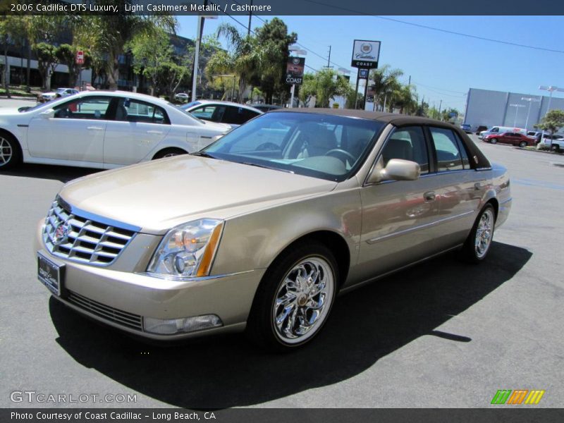 Light Cashmere Metallic / Cashmere 2006 Cadillac DTS Luxury