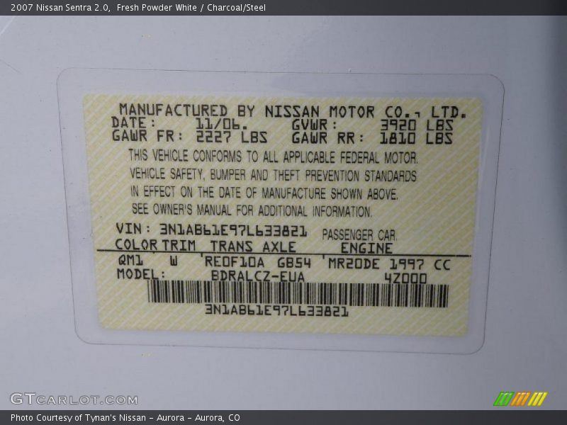 Fresh Powder White / Charcoal/Steel 2007 Nissan Sentra 2.0
