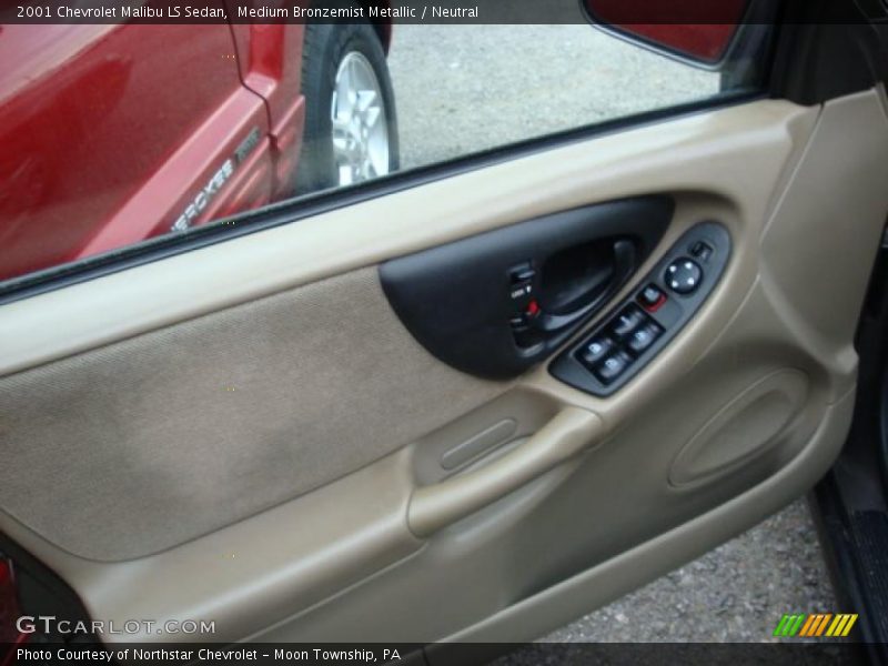 Medium Bronzemist Metallic / Neutral 2001 Chevrolet Malibu LS Sedan