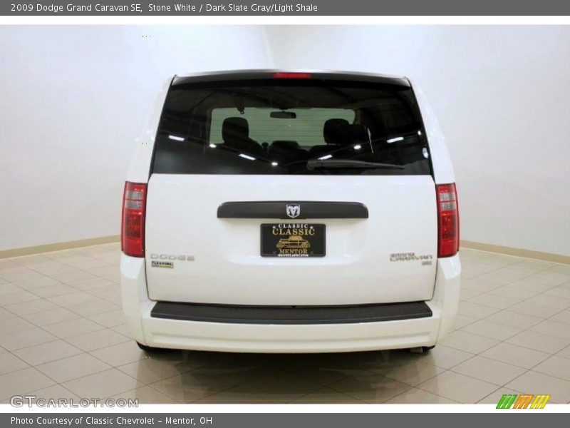 Stone White / Dark Slate Gray/Light Shale 2009 Dodge Grand Caravan SE