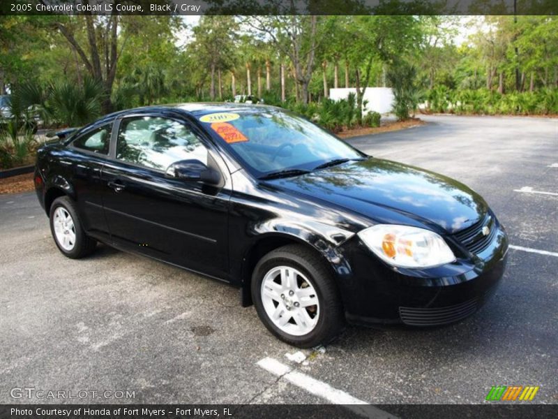 Black / Gray 2005 Chevrolet Cobalt LS Coupe