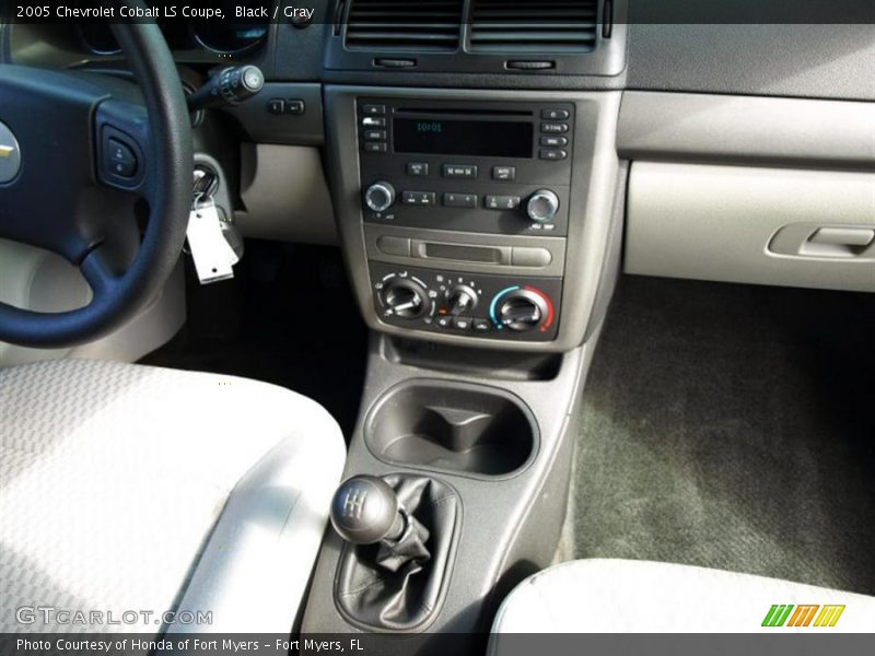 Black / Gray 2005 Chevrolet Cobalt LS Coupe