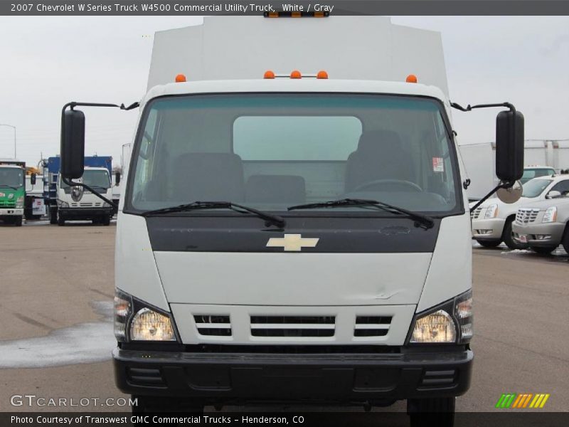 White / Gray 2007 Chevrolet W Series Truck W4500 Commercial Utility Truck