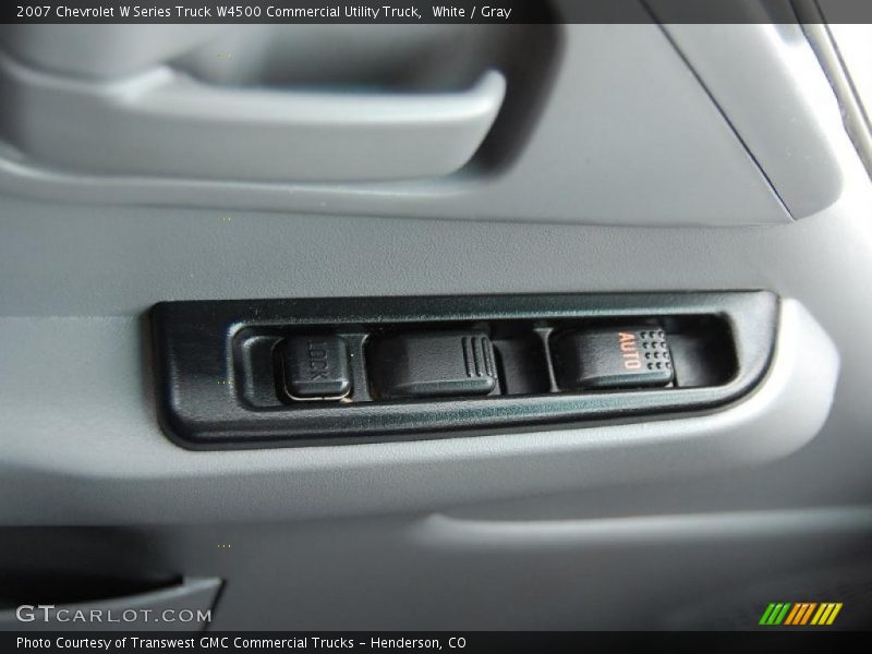 White / Gray 2007 Chevrolet W Series Truck W4500 Commercial Utility Truck