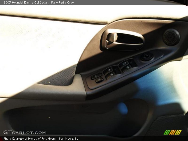 Rally Red / Gray 2005 Hyundai Elantra GLS Sedan