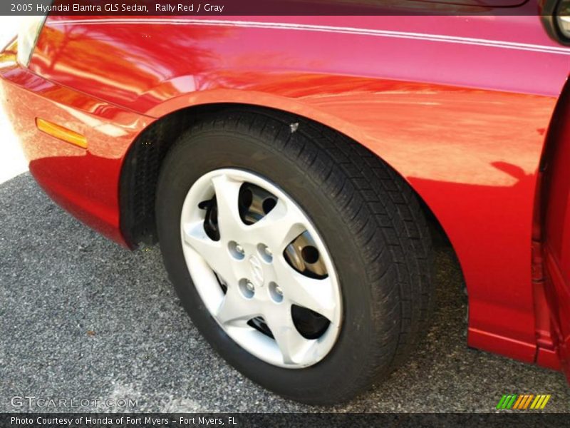 Rally Red / Gray 2005 Hyundai Elantra GLS Sedan