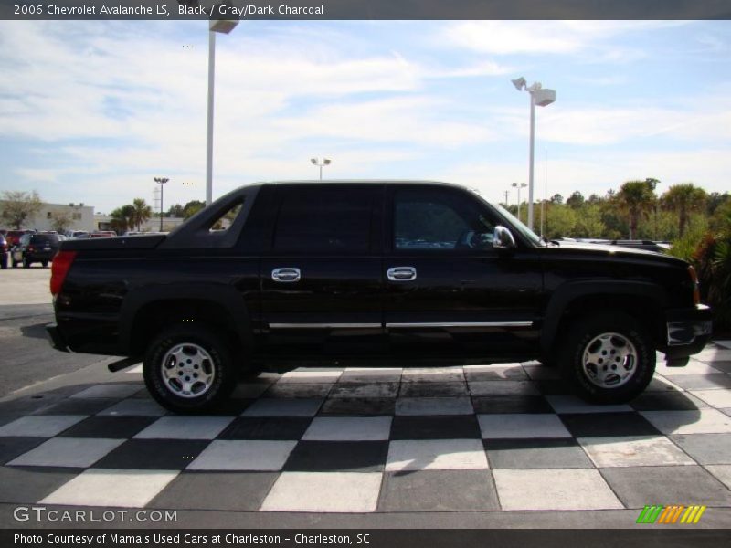 Black / Gray/Dark Charcoal 2006 Chevrolet Avalanche LS