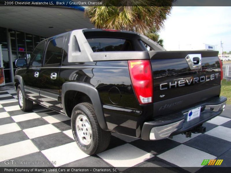 Black / Gray/Dark Charcoal 2006 Chevrolet Avalanche LS