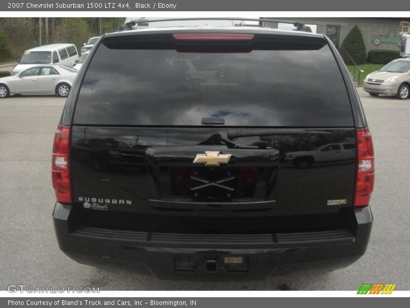 Black / Ebony 2007 Chevrolet Suburban 1500 LTZ 4x4