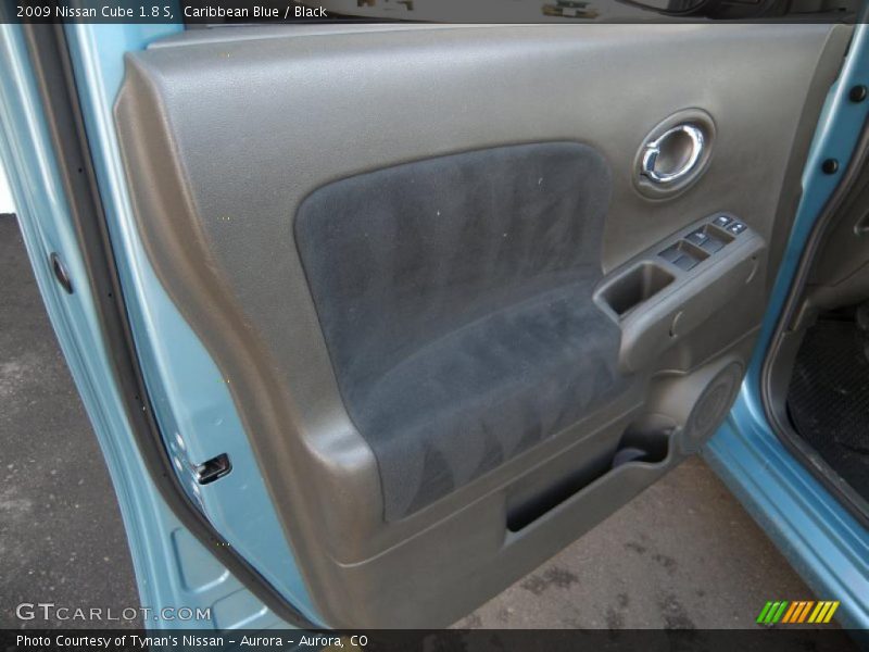 Caribbean Blue / Black 2009 Nissan Cube 1.8 S