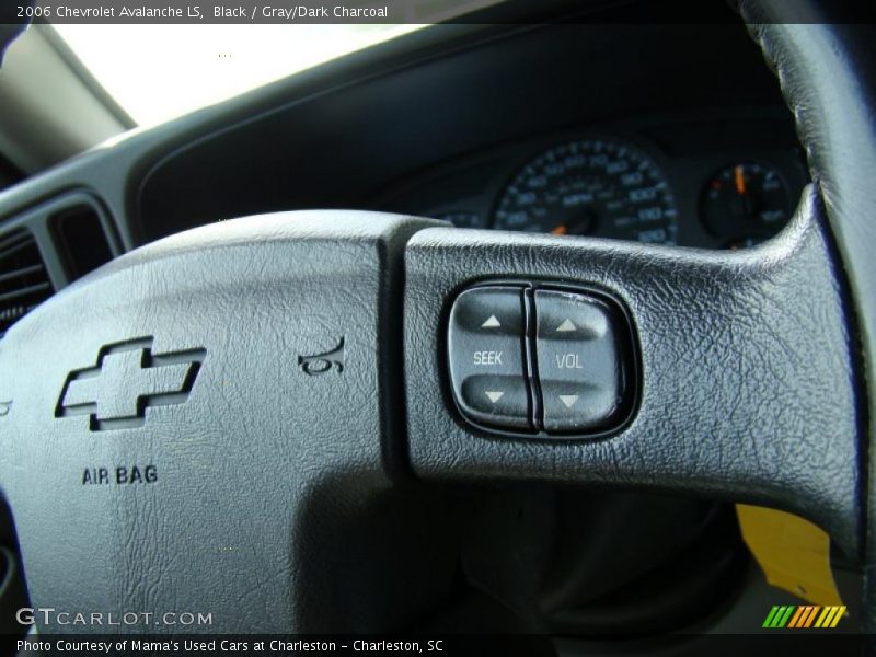 Black / Gray/Dark Charcoal 2006 Chevrolet Avalanche LS