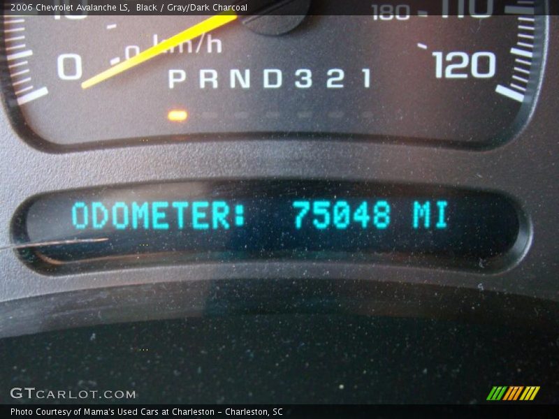 Black / Gray/Dark Charcoal 2006 Chevrolet Avalanche LS
