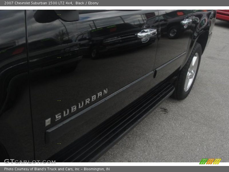 Black / Ebony 2007 Chevrolet Suburban 1500 LTZ 4x4