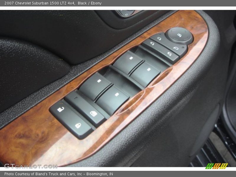 Black / Ebony 2007 Chevrolet Suburban 1500 LTZ 4x4