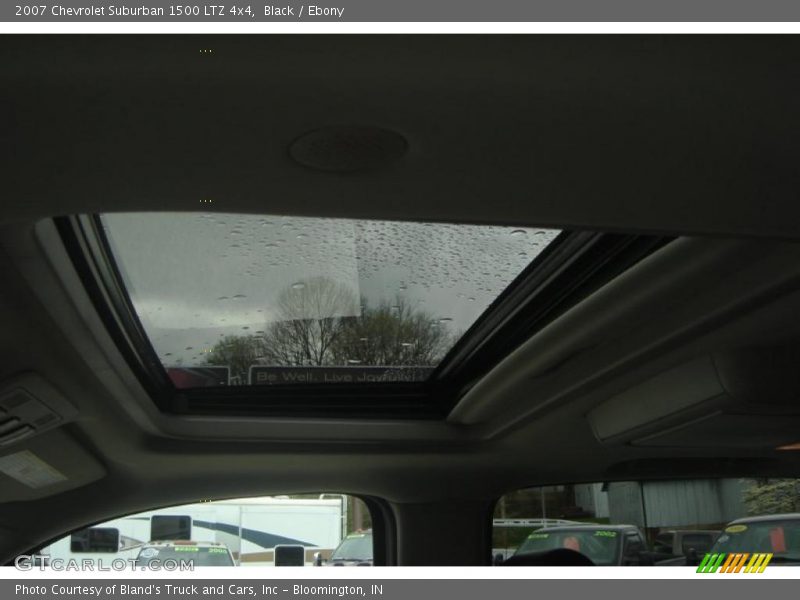 Black / Ebony 2007 Chevrolet Suburban 1500 LTZ 4x4