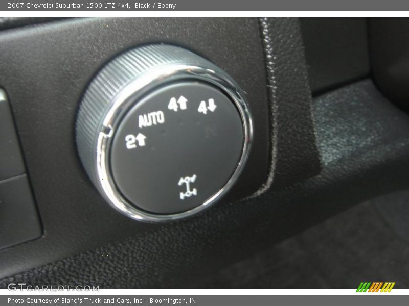 Black / Ebony 2007 Chevrolet Suburban 1500 LTZ 4x4