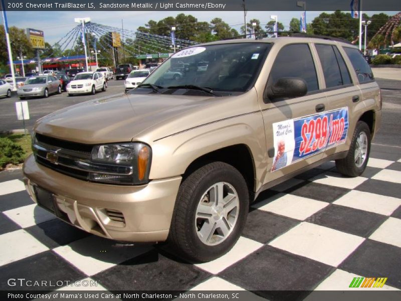 Sandstone Metallic / Light Cashmere/Ebony 2005 Chevrolet TrailBlazer LS
