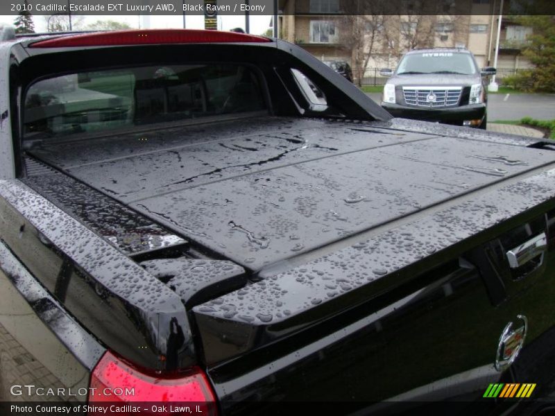 Black Raven / Ebony 2010 Cadillac Escalade EXT Luxury AWD