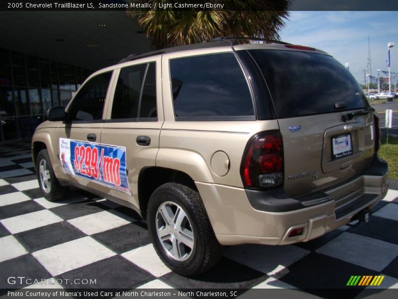 Sandstone Metallic / Light Cashmere/Ebony 2005 Chevrolet TrailBlazer LS
