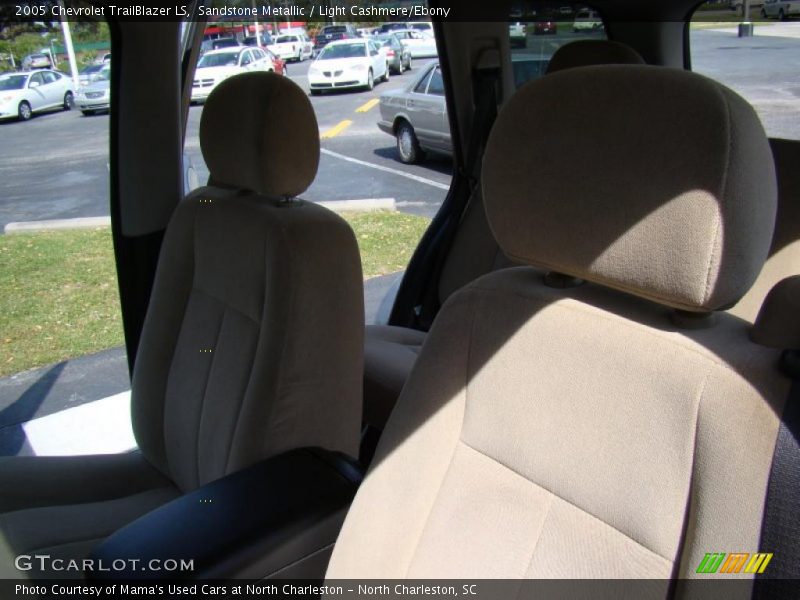 Sandstone Metallic / Light Cashmere/Ebony 2005 Chevrolet TrailBlazer LS