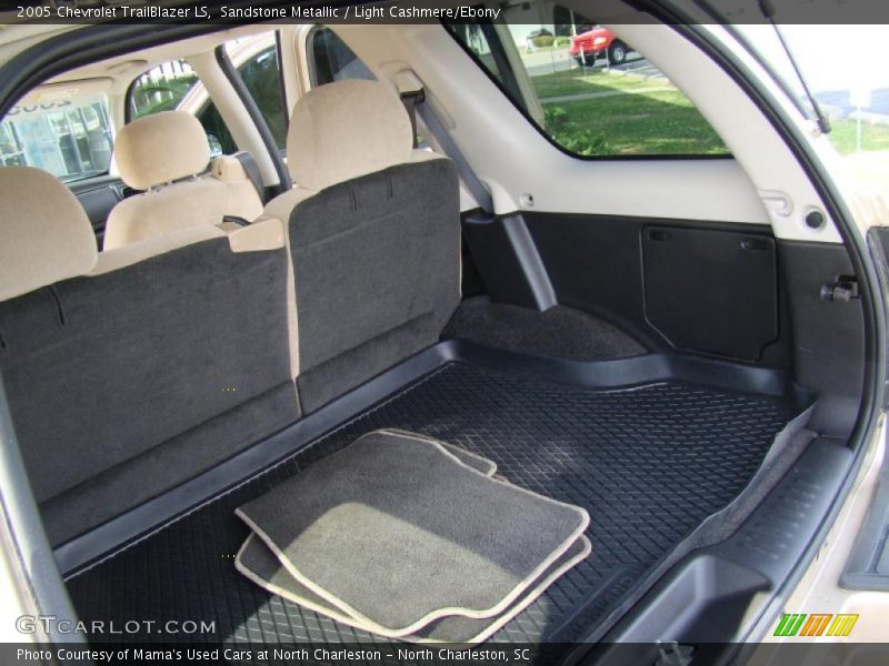 Sandstone Metallic / Light Cashmere/Ebony 2005 Chevrolet TrailBlazer LS