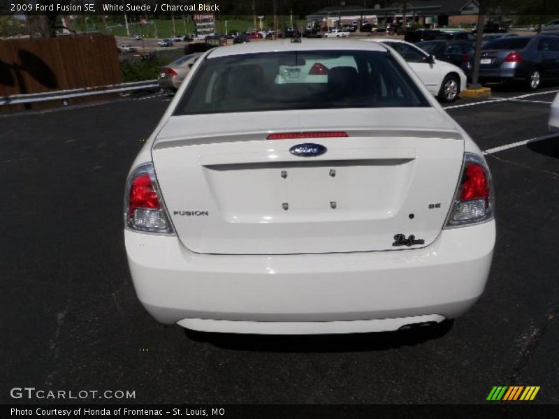 White Suede / Charcoal Black 2009 Ford Fusion SE