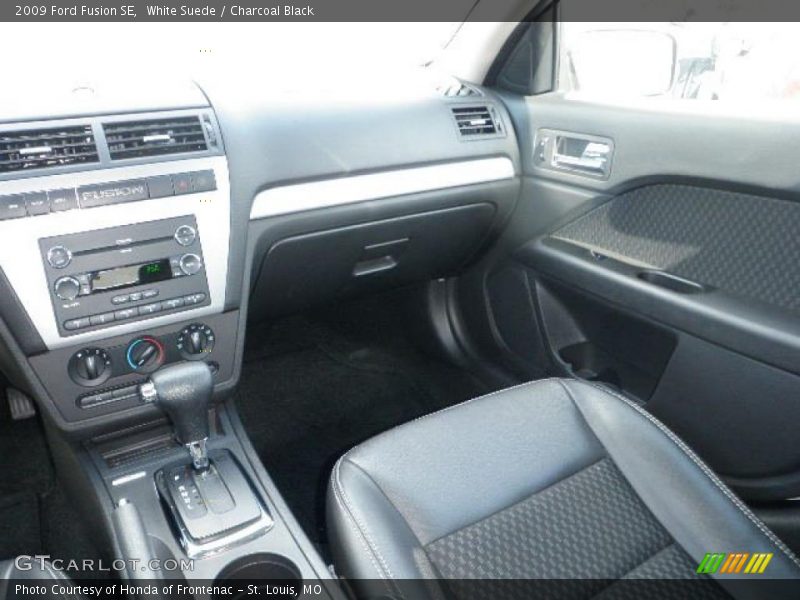 White Suede / Charcoal Black 2009 Ford Fusion SE