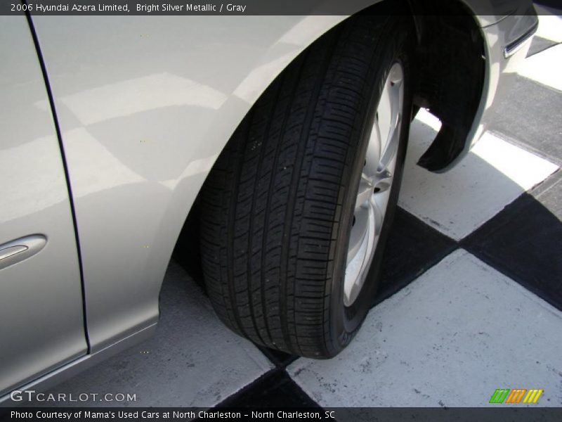 Bright Silver Metallic / Gray 2006 Hyundai Azera Limited
