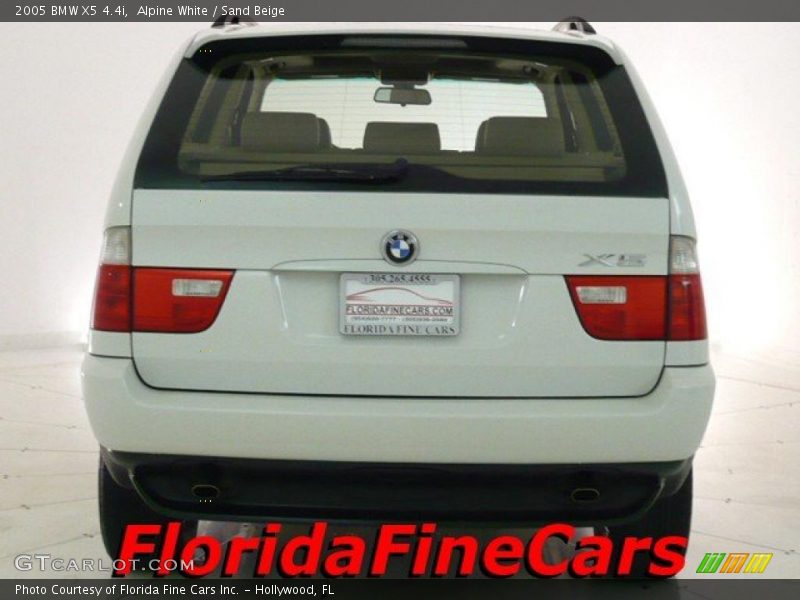 Alpine White / Sand Beige 2005 BMW X5 4.4i