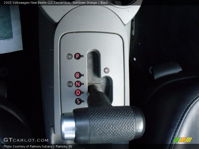 Sundown Orange / Black 2003 Volkswagen New Beetle GLS Convertible
