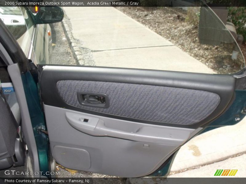Acadia Green Metallic / Gray 2000 Subaru Impreza Outback Sport Wagon