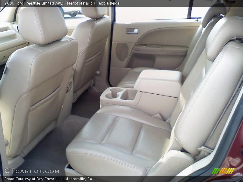 Merlot Metallic / Pebble Beige 2006 Ford Freestyle Limited AWD